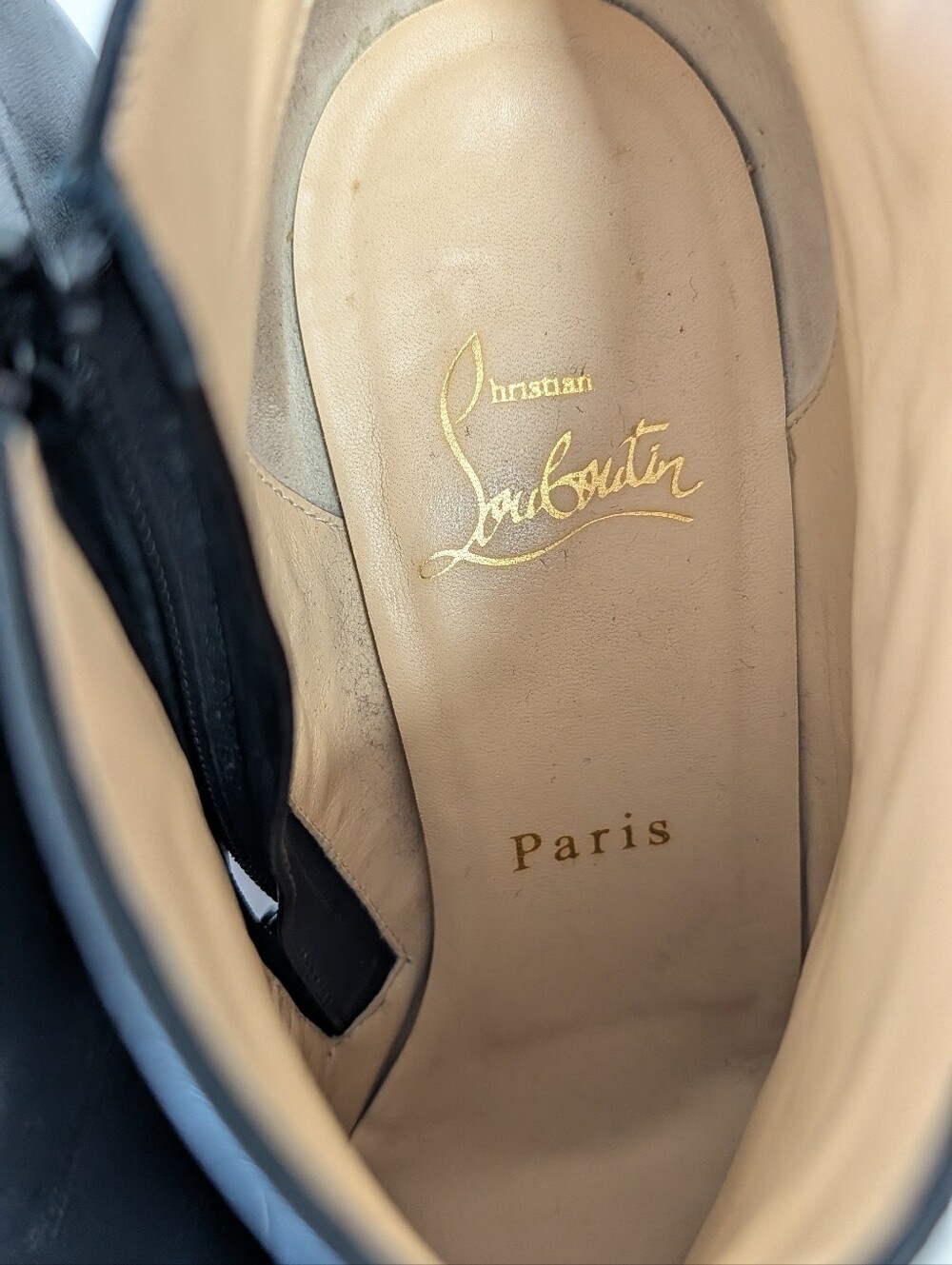 Christian Louboutin 85mm Belle Ankle Black Leather Boot Size 37.5 - Picture 8 of 8